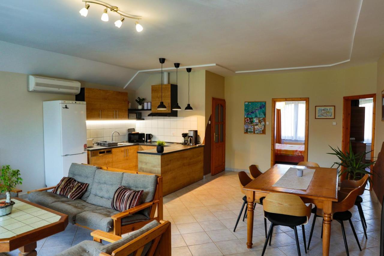Apartman Fuzfa Balatonmariafurdo Ngoại thất bức ảnh